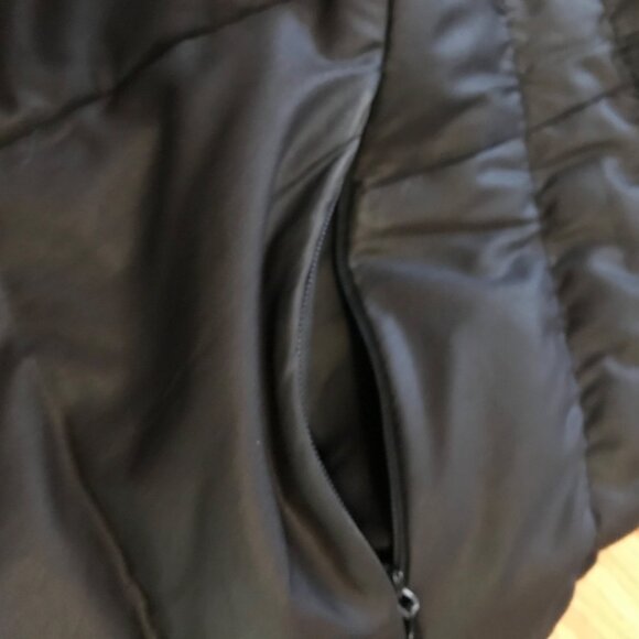 Kenneth Cole Coat Womens Down Hooded Puffer Black Size Small Warm Pockets - Picture 5 of 8